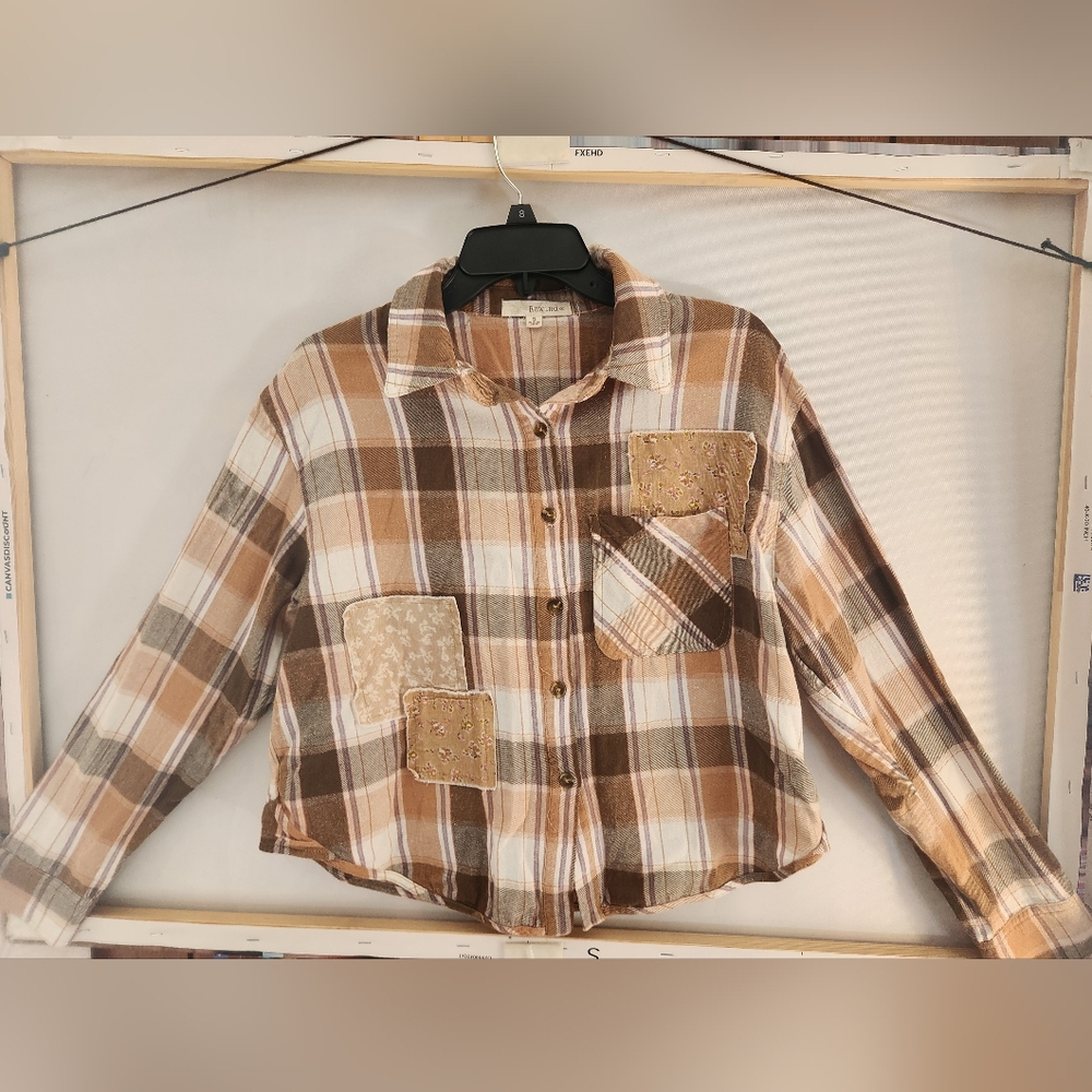 REWIND Women’s Button Front Top Blouse Size [S] Casual Lightweight Shi